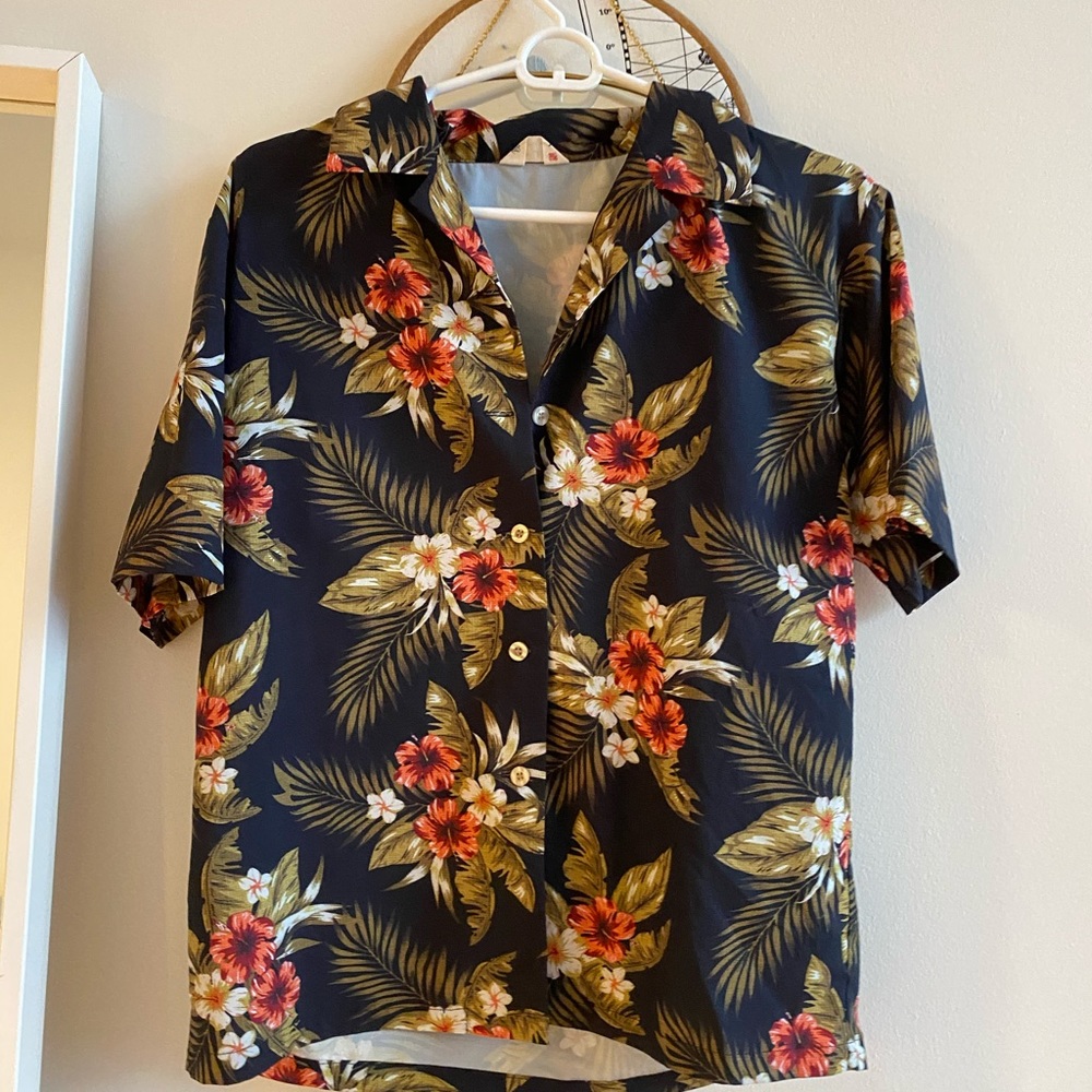 Floral beach shirt